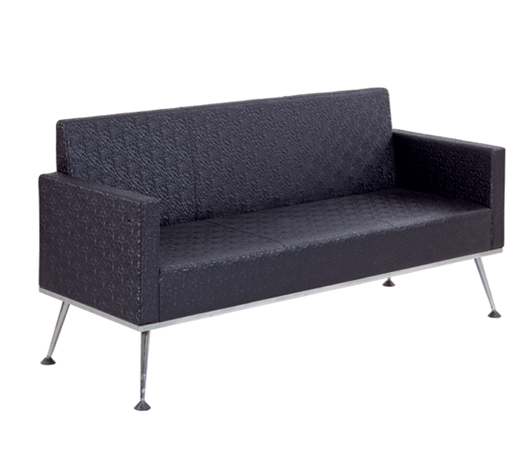 M-066 TRIPLE WAITING CHAIR