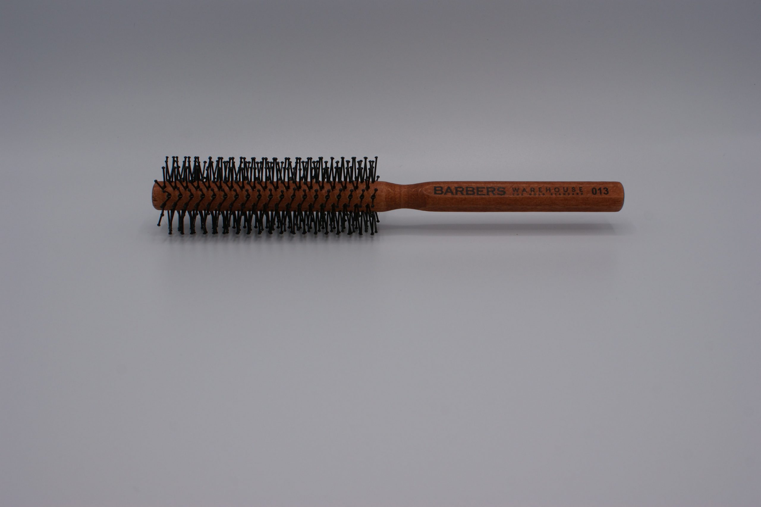 ROUND HAIR BRUSH